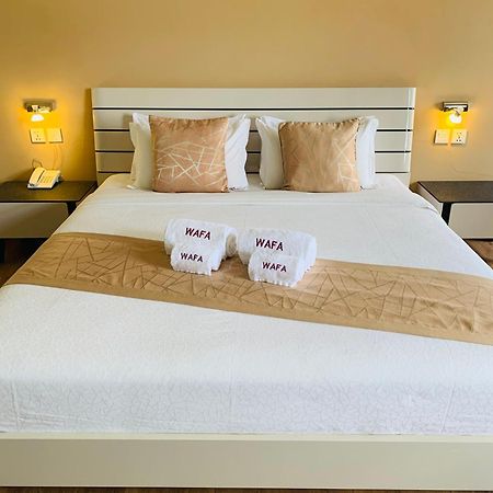 Wafa Hotel & Apartment Kampong Mata Mata Kültér fotó