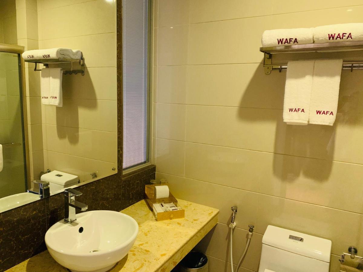 Wafa Hotel & Apartment Kampong Mata Mata Kültér fotó