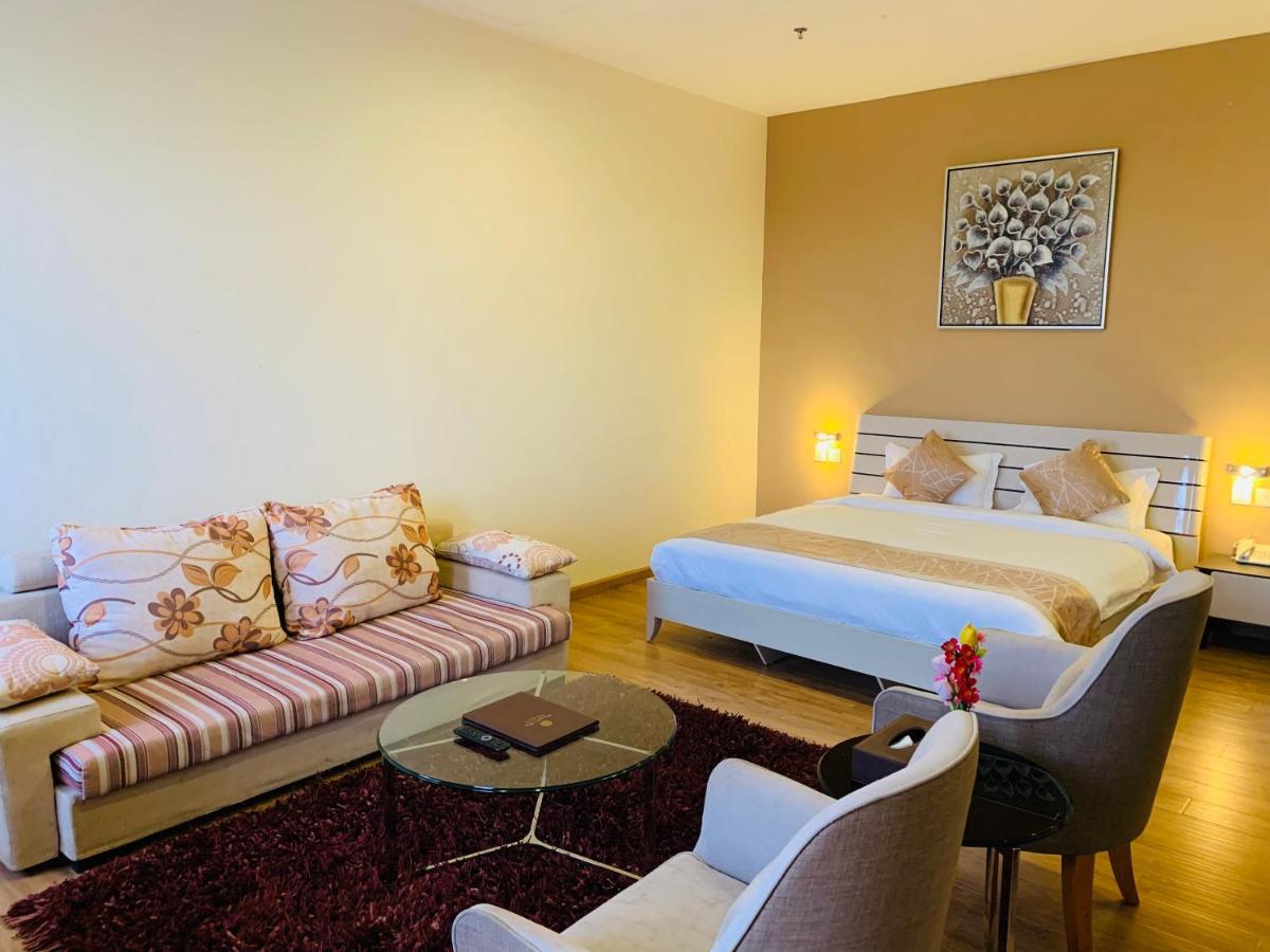 Wafa Hotel & Apartment Kampong Mata Mata Kültér fotó